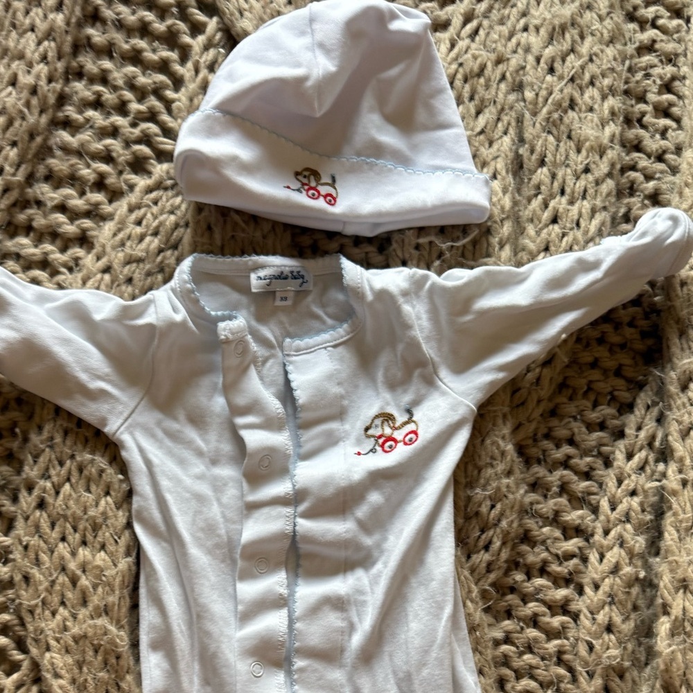 Magnolia Baby NB White Baby One Piece with Hat - Picture 2 of 4